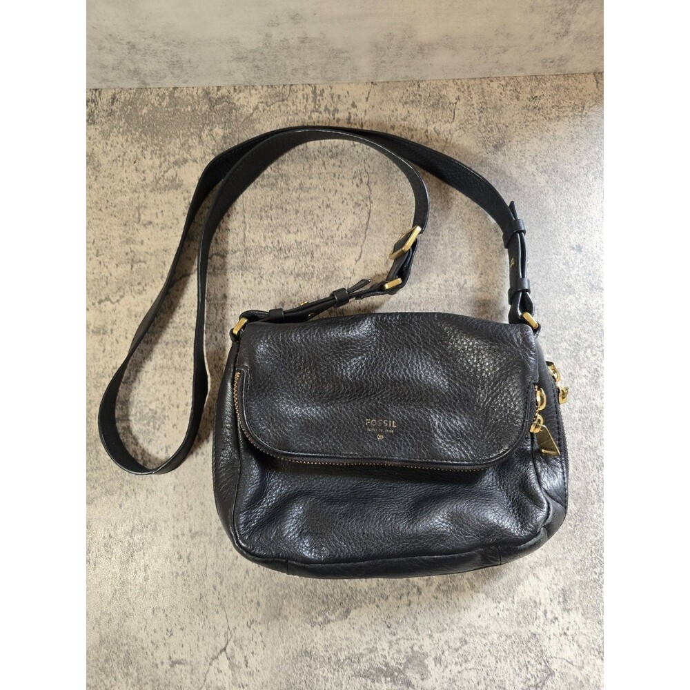 Fossil True Vintage Crossbody Bag Black Leather Long Stap Pockets Payton Flap